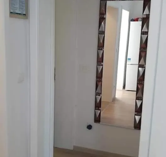 Apartment Luki Srima